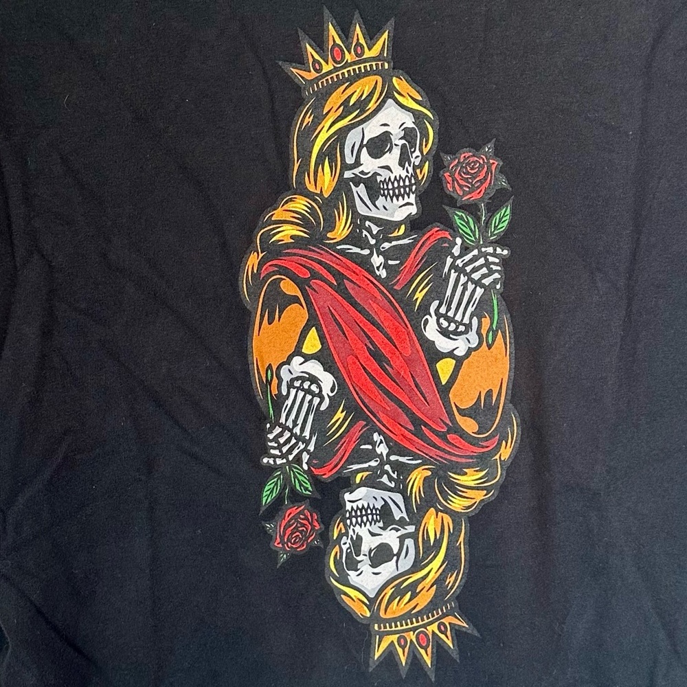 Black Skull Rose Crown Graphic Men's T-Shirt - Size: Medium - Picture 5 of 5